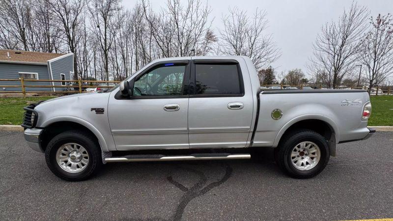 2001 Ford F-150 Base