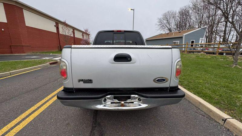 2001 Ford F-150 Base