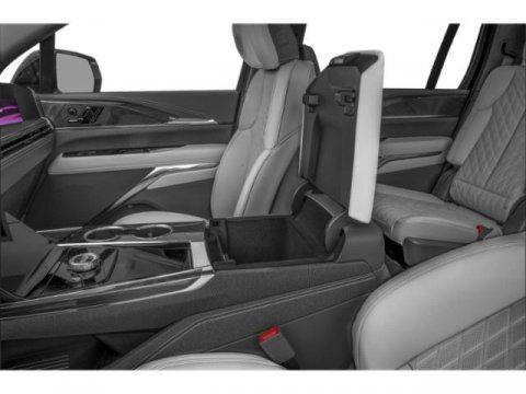 2025 Cadillac Escalade Luxury 2