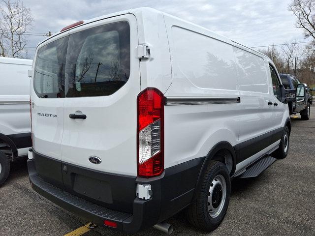 2025 Ford Transit Cargo Van Unknown