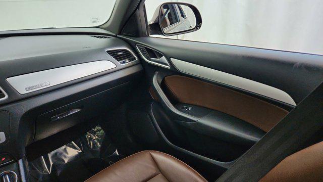 2017 Audi Q3 2.0T Premium