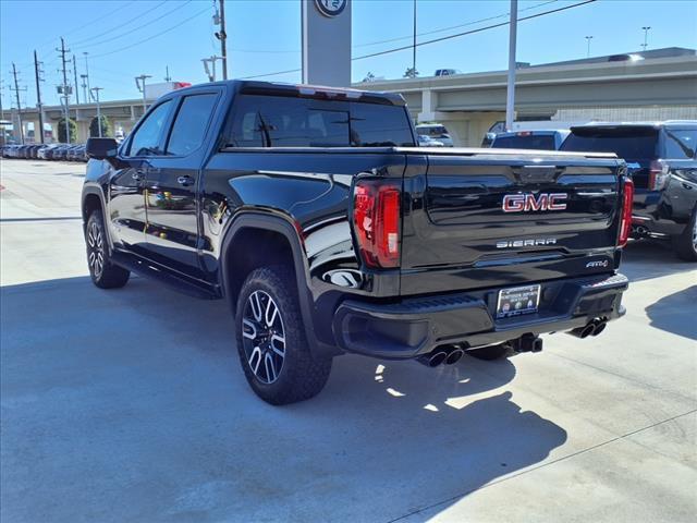 2022 GMC Sierra 1500 4WD Crew Cab Short Box AT4