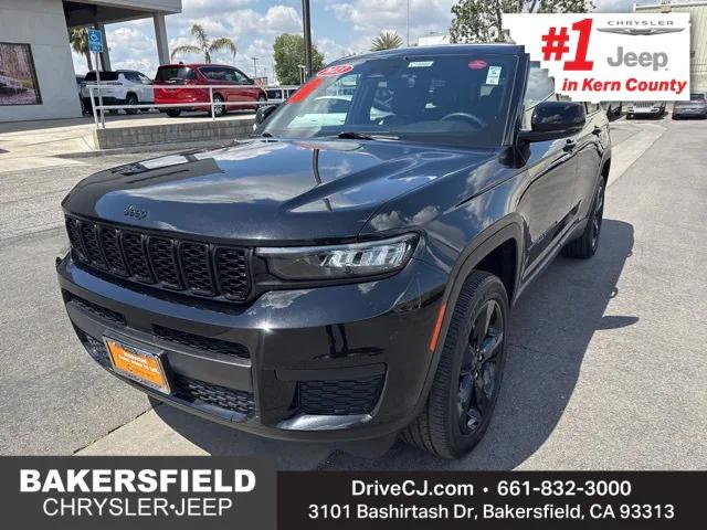 2023 Jeep Grand Cherokee L Altitude 4x4