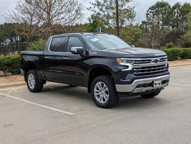 2022 Chevrolet Silverado 1500 4WD Crew Cab Short Bed LTZ