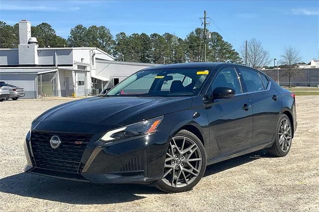 2023 Nissan Altima SR VC-Turbo FWD