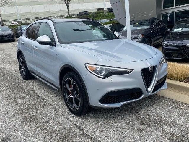 2023 Alfa Romeo Stelvio Ti AWD