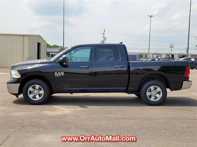 2023 RAM 1500 Classic SLT Crew Cab 4x4 57 Box