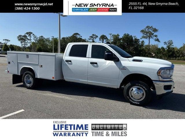 2024 RAM Ram 3500 Chassis Cab RAM 3500 TRADESMAN CREW CAB CHASSIS 4X4 60 CA