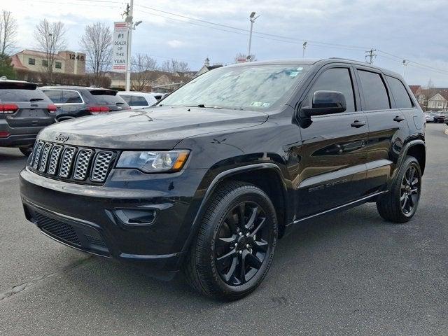 2021 Jeep Grand Cherokee Laredo X 4x4