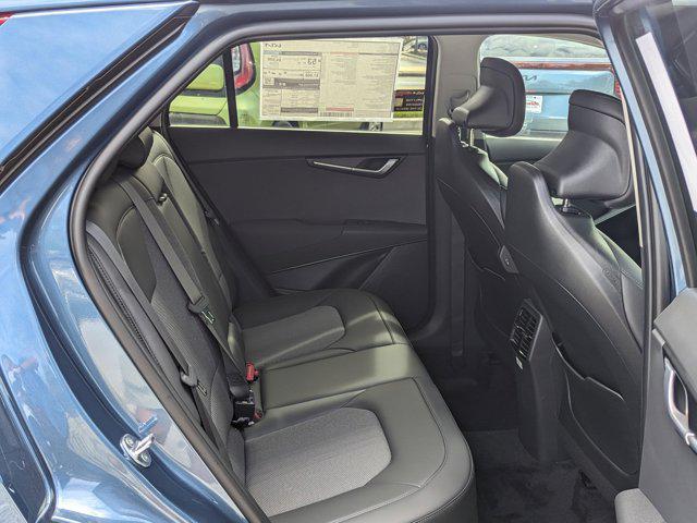 2025 Kia Niro EX