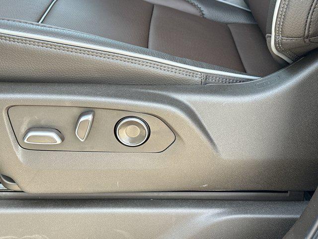 2025 GMC Sierra 1500 4WD Crew Cab Short Box Denali