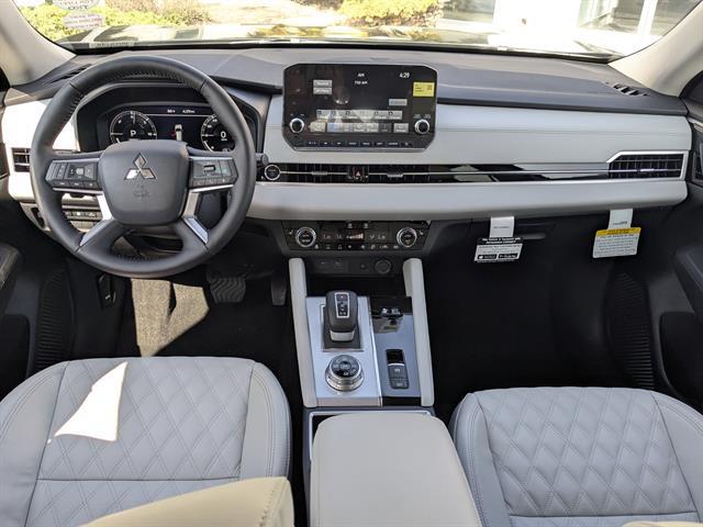 2025 Mitsubishi Outlander PHEV SEL S-AWC