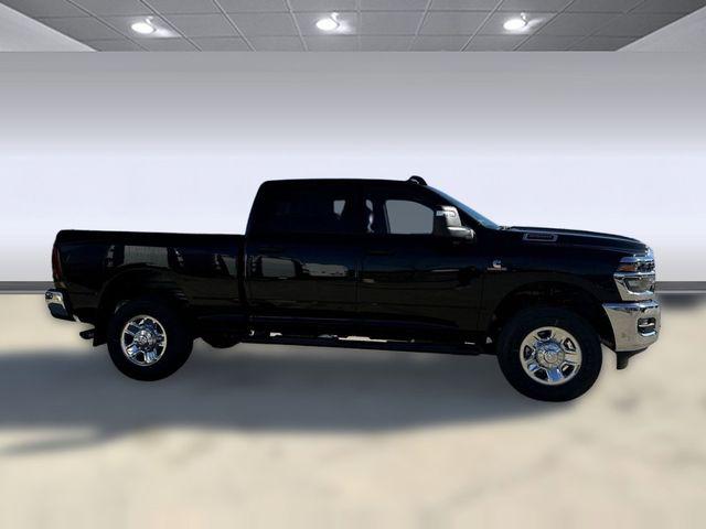 2025 Ram 2500 Tradesman Crew Cab 4x4 6'4" Box