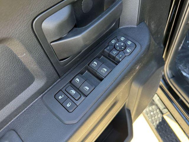 2025 Ram 2500 Tradesman Crew Cab 4x4 6'4" Box