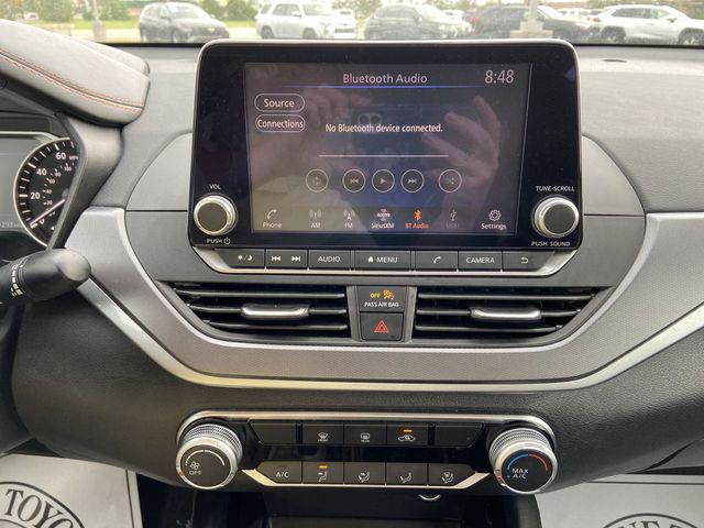 2023 Nissan Altima SR FWD