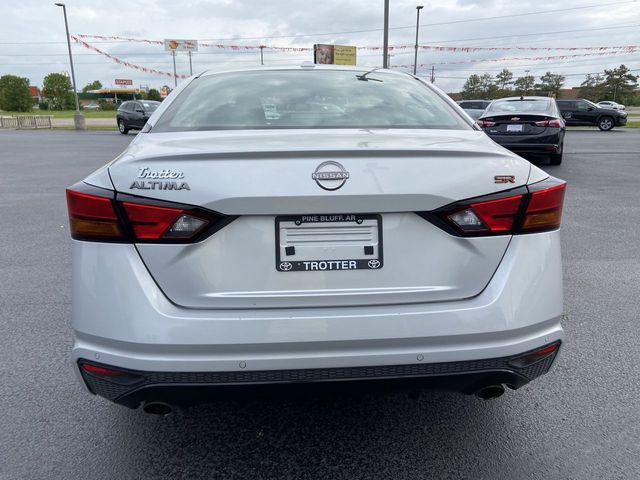 2023 Nissan Altima SR FWD