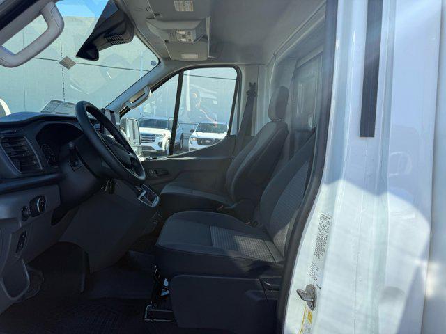 2024 Ford Transit Cutaway Unknown