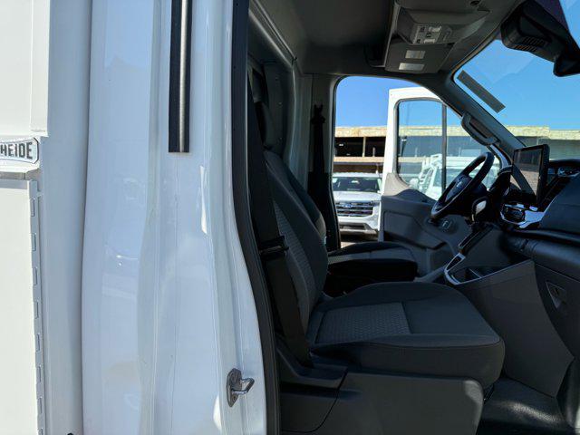 2024 Ford Transit Cutaway Unknown