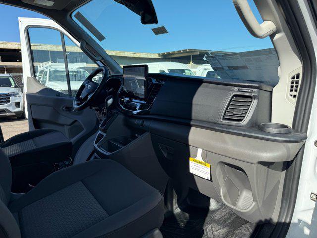 2024 Ford Transit Cutaway Unknown