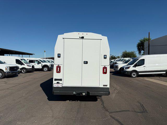 2024 Ford Transit Cutaway Unknown