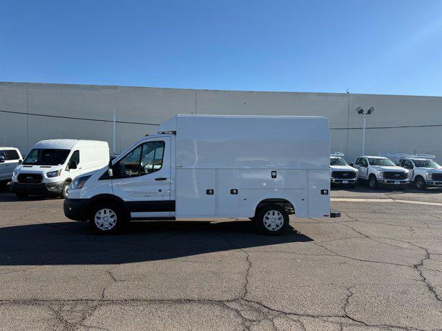2024 Ford Transit Cutaway Unknown