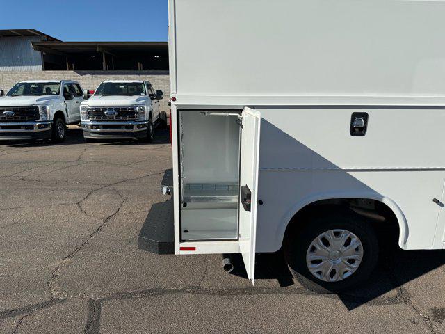 2024 Ford Transit Cutaway Unknown