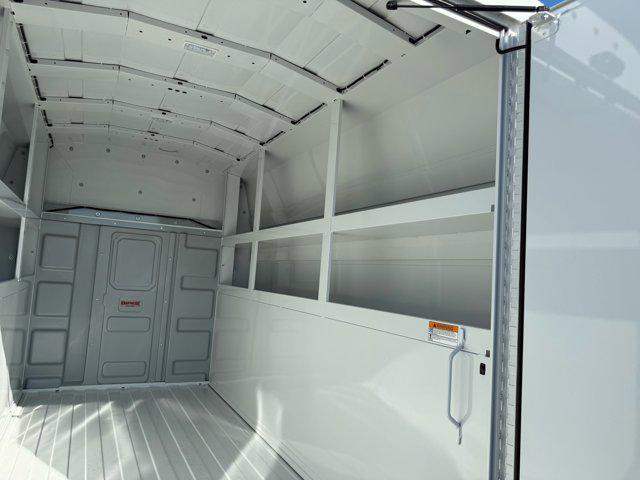 2024 Ford Transit Cutaway Unknown