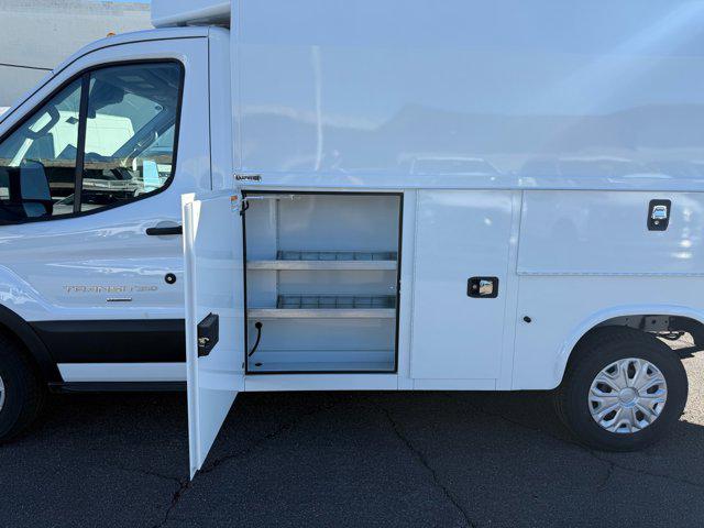 2024 Ford Transit Cutaway Unknown