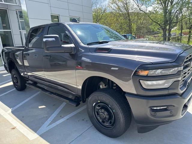 2025 RAM Ram 2500 RAM 2500 TRADESMAN CREW CAB 4X4 64 BOX