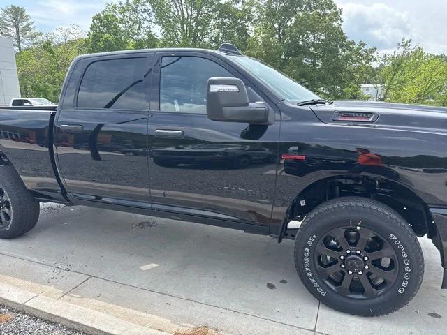 2025 RAM Ram 2500 RAM 2500 BIG HORN CREW CAB 4X4 64 BOX