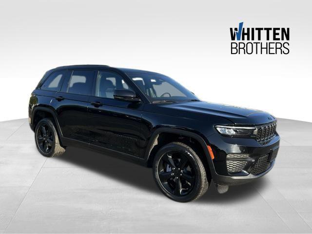 2025 Jeep Grand Cherokee GRAND CHEROKEE ALTITUDE 4X4