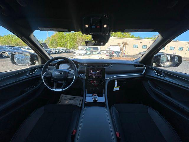2025 Jeep Grand Cherokee GRAND CHEROKEE ALTITUDE 4X4