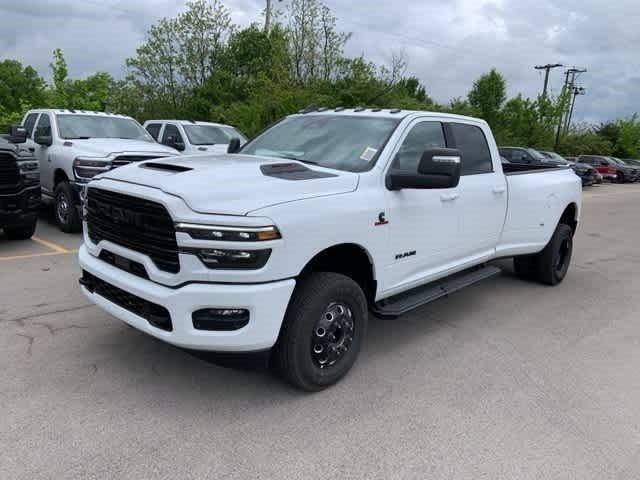 2025 RAM Ram 3500 RAM 3500 LARAMIE CREW CAB 4X4 8 BOX