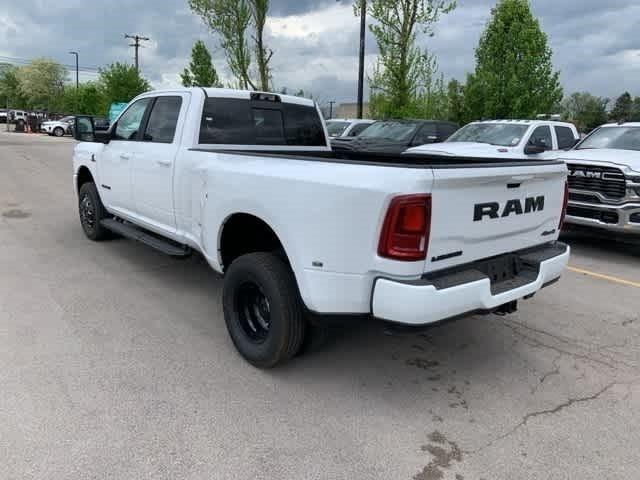 2025 RAM Ram 3500 RAM 3500 LARAMIE CREW CAB 4X4 8 BOX
