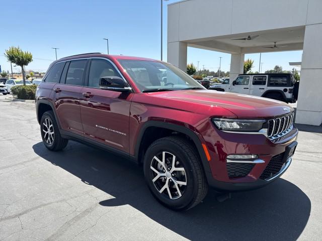 2025 Jeep Grand Cherokee GRAND CHEROKEE LIMITED 4X4