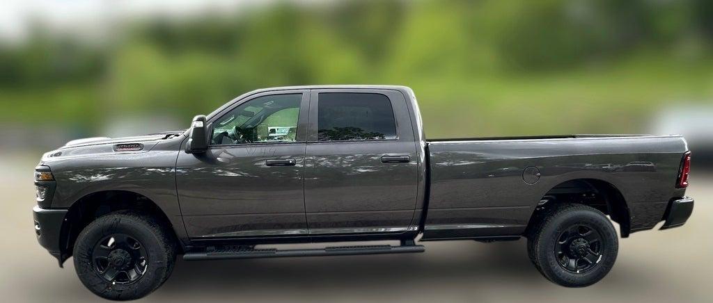 2025 RAM Ram 2500 RAM 2500 TRADESMAN CREW CAB 4X4 8 BOX