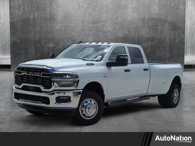 2025 RAM Ram 3500 RAM 3500 TRADESMAN CREW CAB 4X4 8 BOX