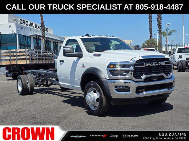 2025 RAM Ram 5500 Chassis Cab RAM 5500 TRADESMAN CHASSIS REGULAR CAB 4X2 120 CA