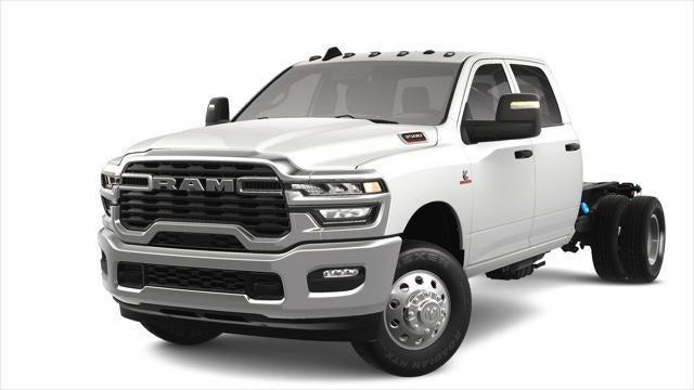 2025 RAM Ram 3500 Chassis Cab RAM 3500 TRADESMAN CREW CAB CHASSIS 4X4 60 CA