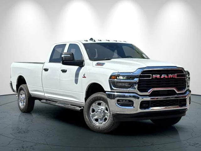 2025 RAM Ram 3500 RAM 3500 TRADESMAN CREW CAB 4X4 8 BOX