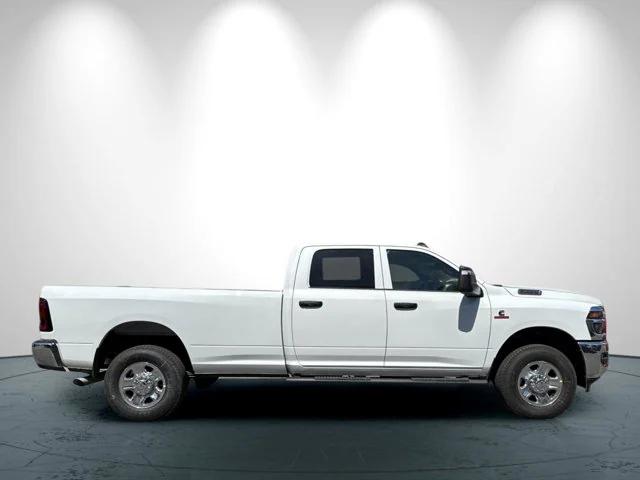 2025 RAM Ram 3500 RAM 3500 TRADESMAN CREW CAB 4X4 8 BOX
