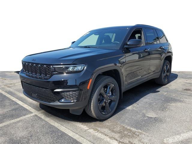 2025 Jeep Grand Cherokee GRAND CHEROKEE ALTITUDE X 4X4