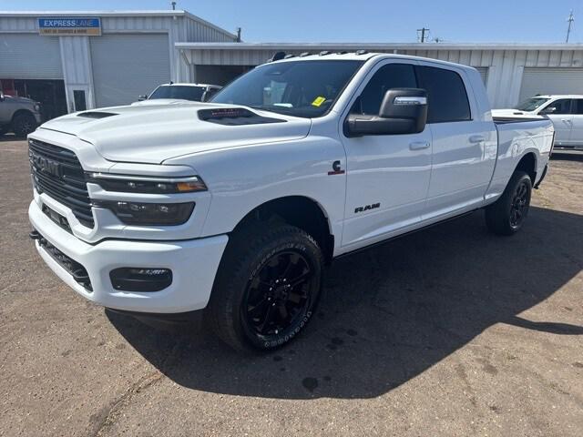 2025 RAM Ram 2500 RAM 2500 LARAMIE MEGA CAB 4X4 64 BOX
