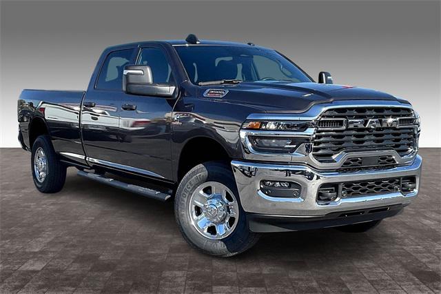 2025 RAM Ram 3500 RAM 3500 TRADESMAN CREW CAB 4X4 8 BOX