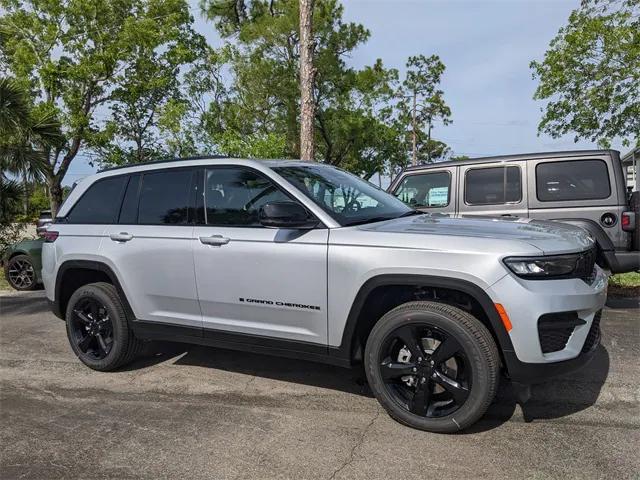 2025 Jeep Grand Cherokee GRAND CHEROKEE ALTITUDE X 4X4