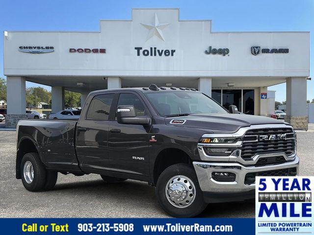 2025 RAM Ram 3500 RAM 3500 LONE STAR CREW CAB 4X4 8 BOX