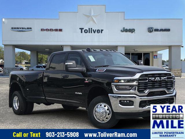 2025 RAM Ram 3500 RAM 3500 LONE STAR CREW CAB 4X4 8 BOX
