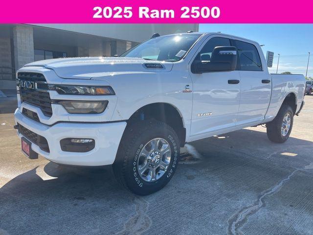 2025 RAM Ram 2500 RAM 2500 LONE STAR CREW CAB 4X4 64 BOX
