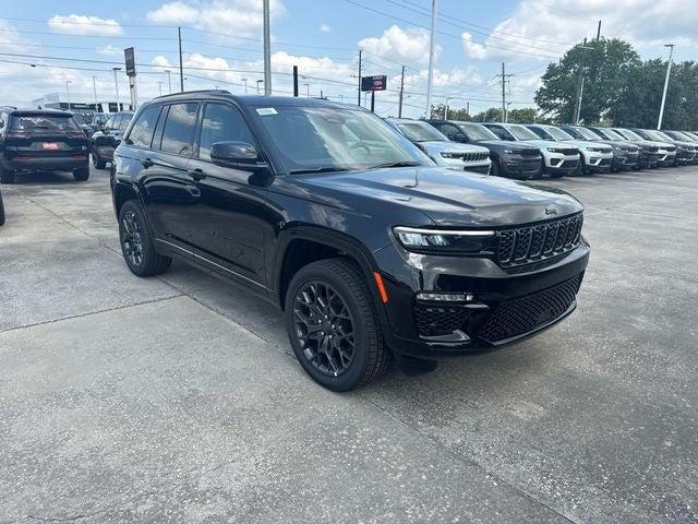 2025 Jeep Grand Cherokee GRAND CHEROKEE SUMMIT 4X4