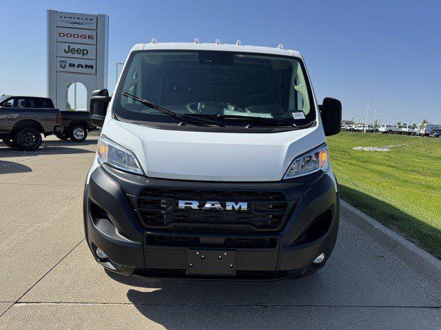 2025 RAM Ram ProMaster RAM PROMASTER 1500 TRADESMAN CARGO VAN LOW ROOF 136 WB